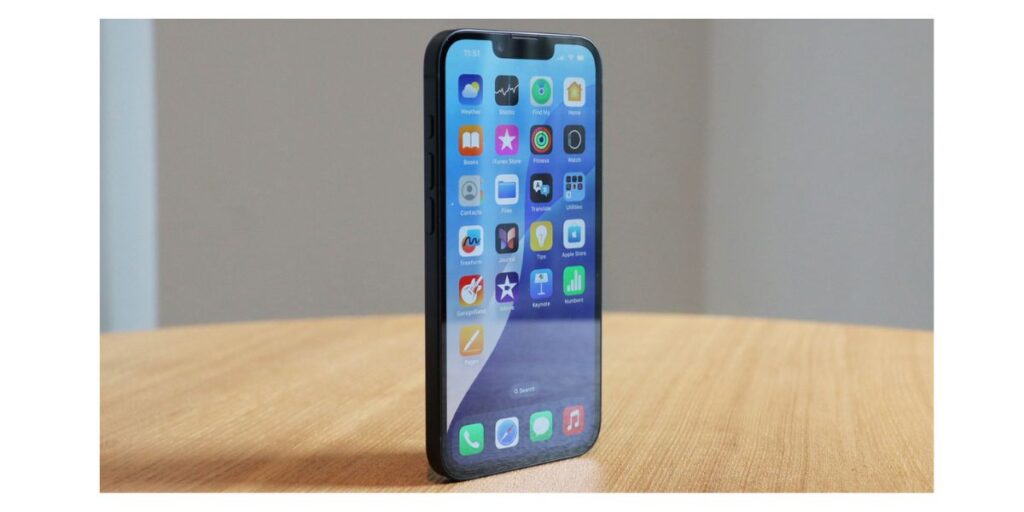 iphone 16e review